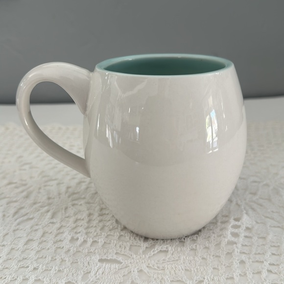 Magenta Ceramic Mug Bright Holiday Christmas Tree - Picture 2 of 8